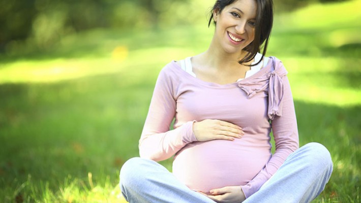 Jak rozpoznać pierwsze objawy ciąży?